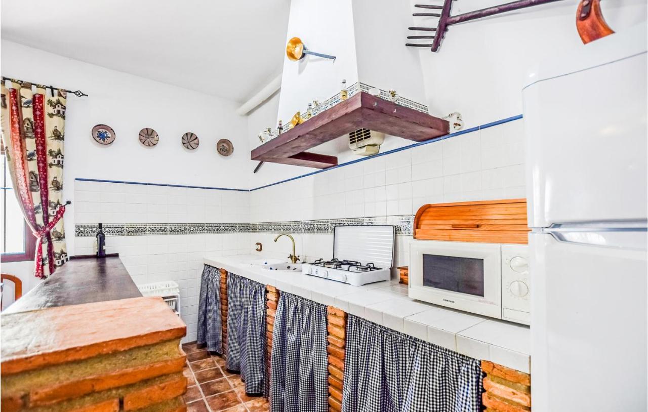 3 Bedroom Awesome Home In Rute Esterno foto