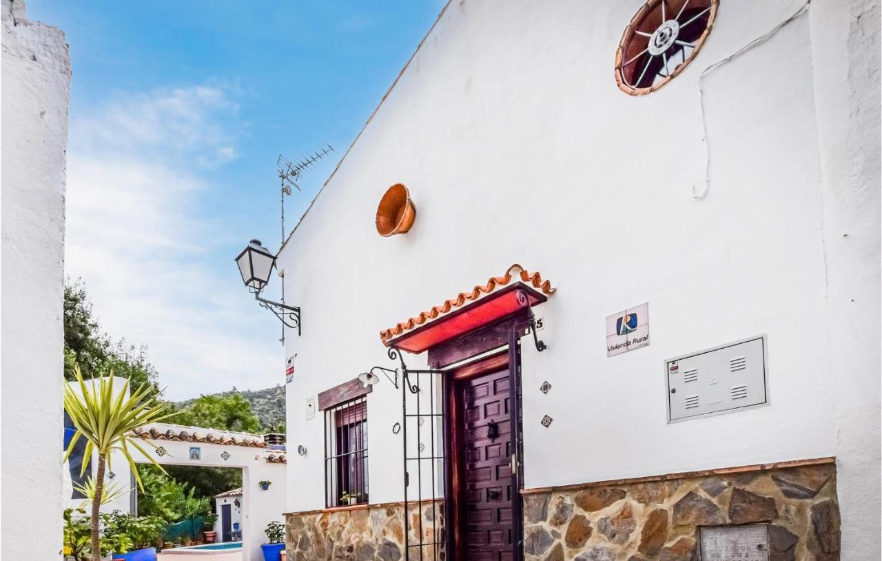 3 Bedroom Awesome Home In Rute Esterno foto