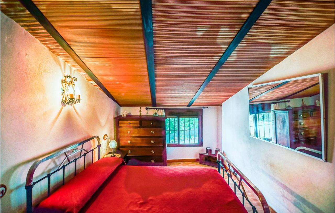 3 Bedroom Awesome Home In Rute Esterno foto